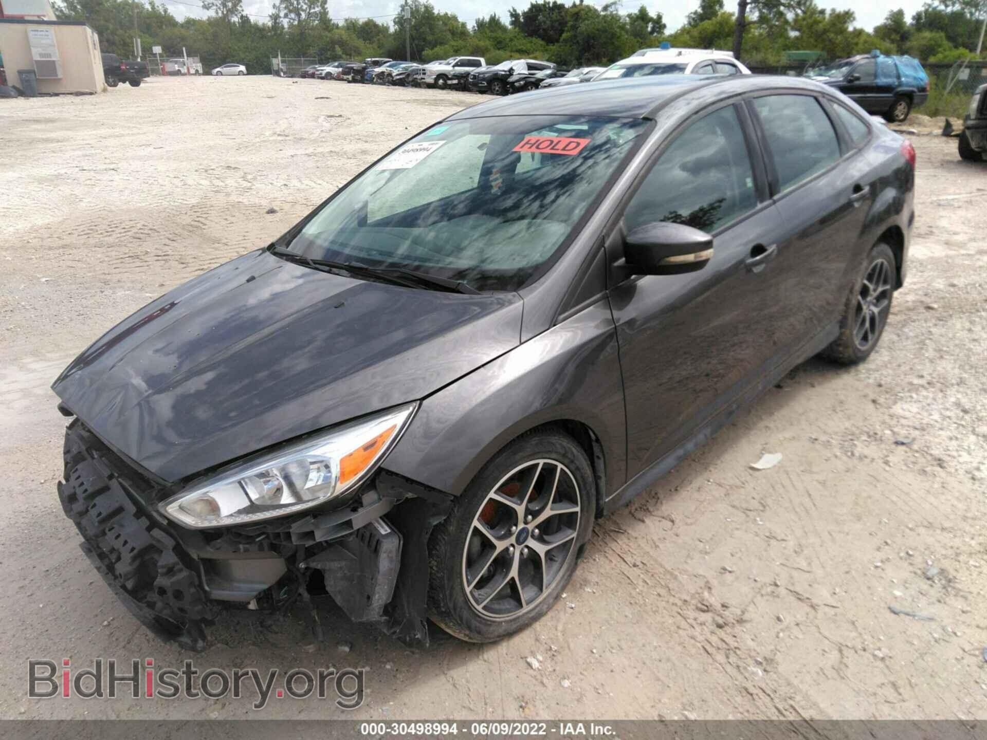 2016 FORD FOCUS - VIN: 1FADP3F22GL207429 - Photo 2