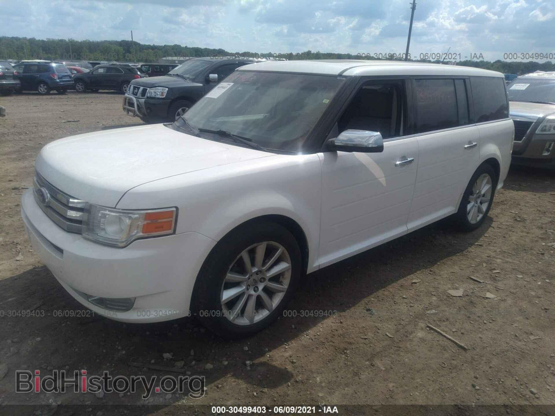 2009 FORD FLEX - VIN: 2FMEK63C99BA68524 - Photo 2