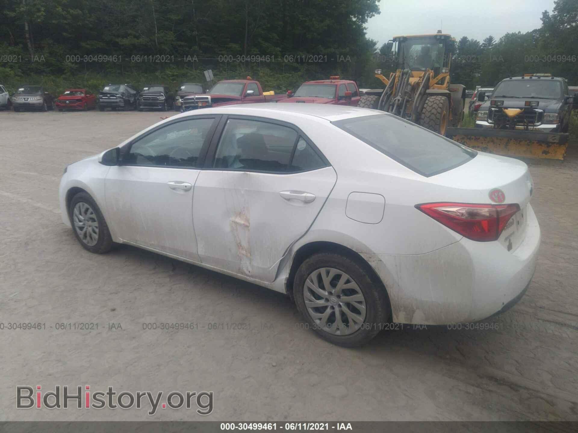 2017 TOYOTA COROLLA - VIN: 2T1BURHEXHC780995 - Фото 3