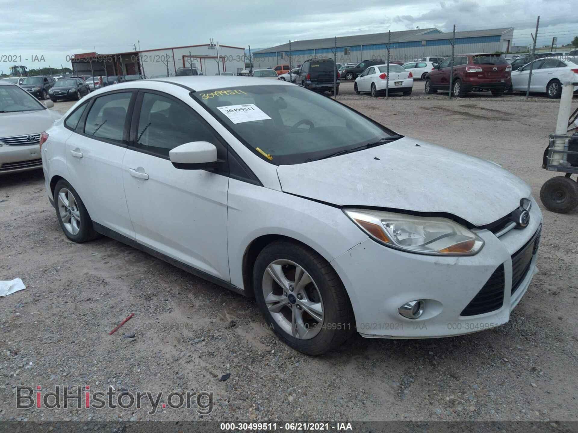 Photo 1FAHP3F28CL427167 - FORD FOCUS 2012