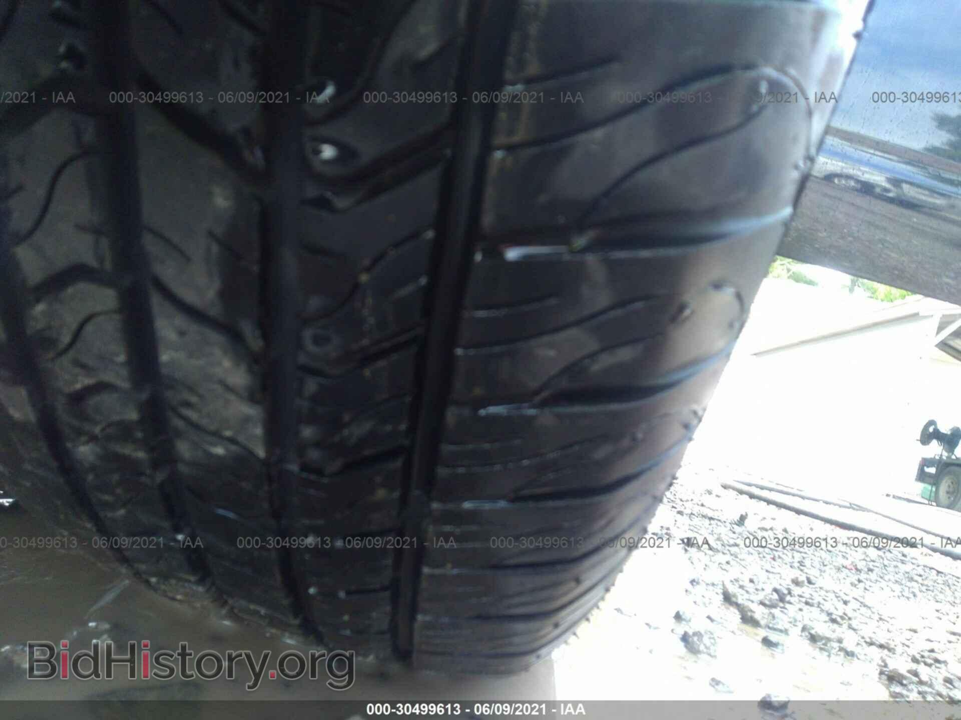 2011 FORD ESCAPE - VIN: 1FMCU0DG9BKB21492 - Фото 12