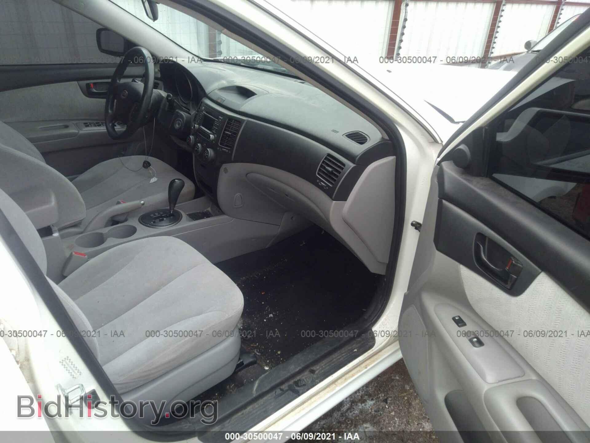 2009 KIA OPTIMA - VIN: KNAGE228X95309471 - Фото 5