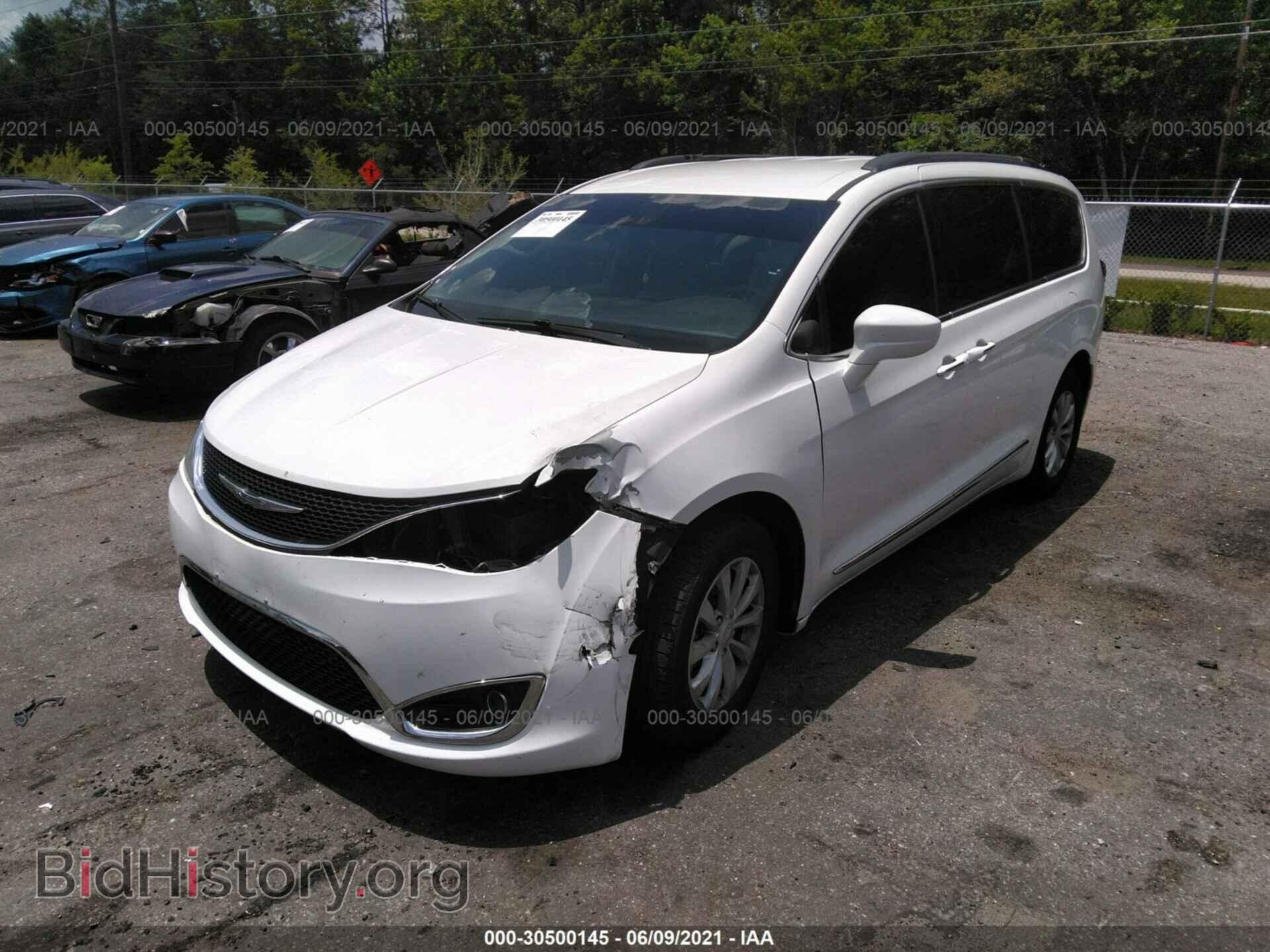 2017 CHRYSLER PACIFICA - VIN: 2C4RC1BG7HR564633 - Фото 2