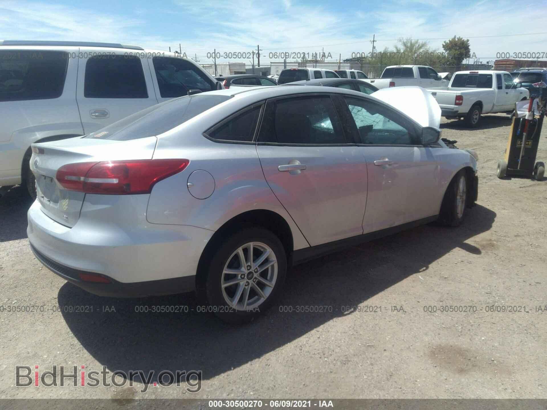 2017 FORD FOCUS - VIN: 1FADP3F22HL211420 - Фото 4
