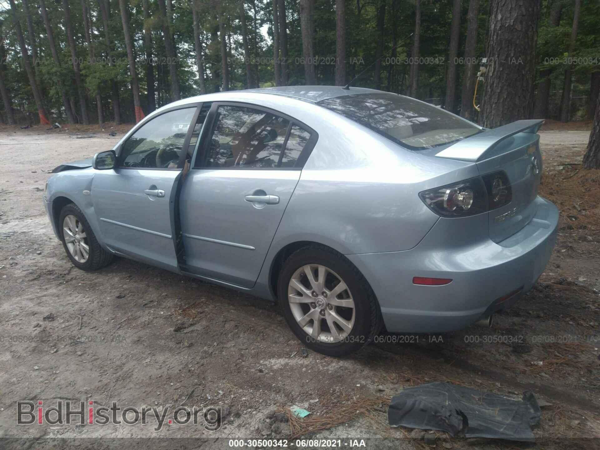 2007 MAZDA MAZDA3 - VIN: JM1BK12FX71670234 - Фото 3