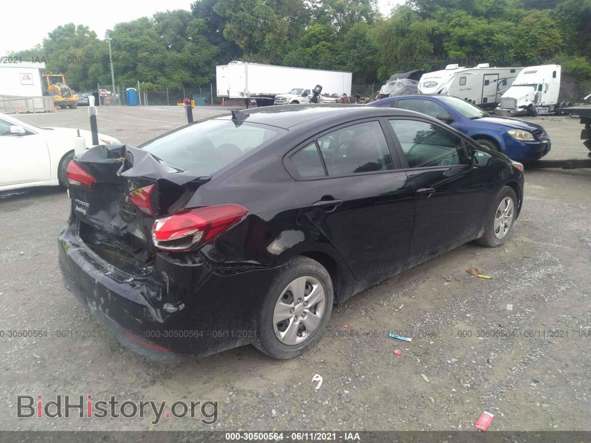 2017 KIA FORTE - VIN: 3KPFK4A78HE065480 - Фото 4