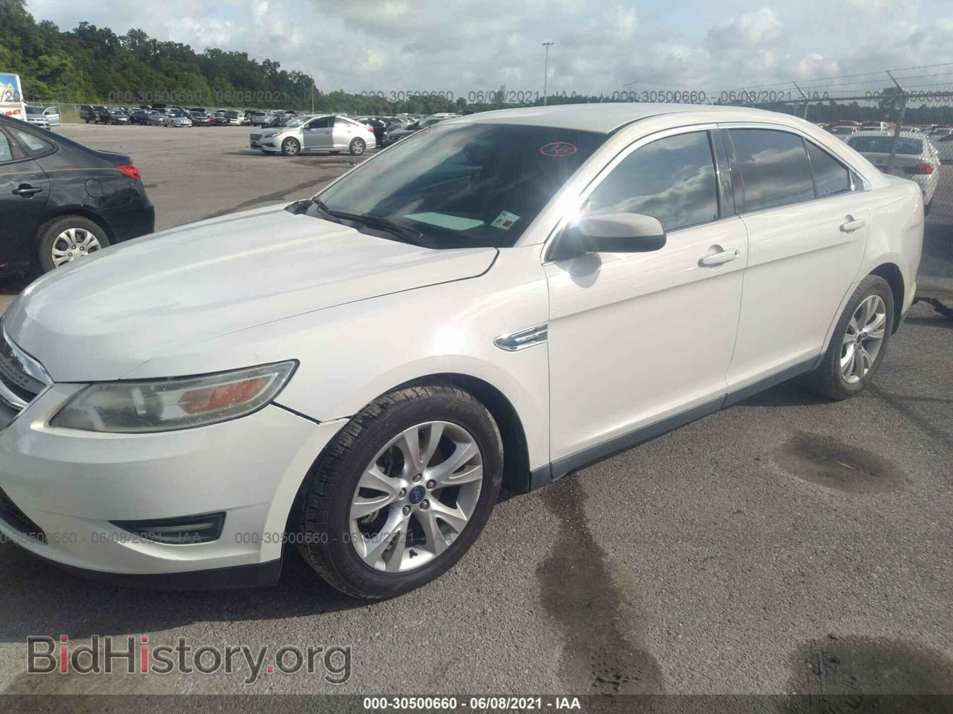 2011 FORD TAURUS - VIN: 1FAHP2EWXBG147207 - Photo 2