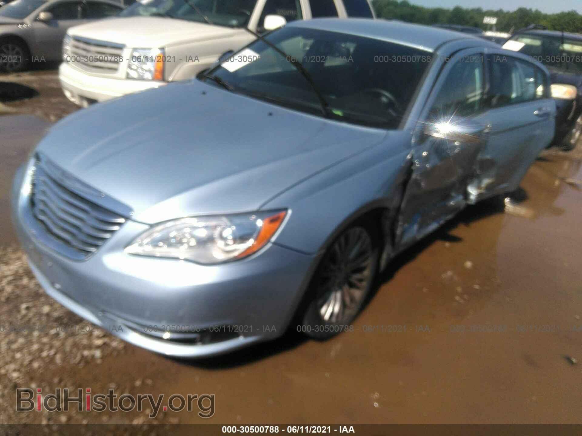 2012 CHRYSLER 200 - VIN: 1C3CCBCB5CN308533 - Photo 2