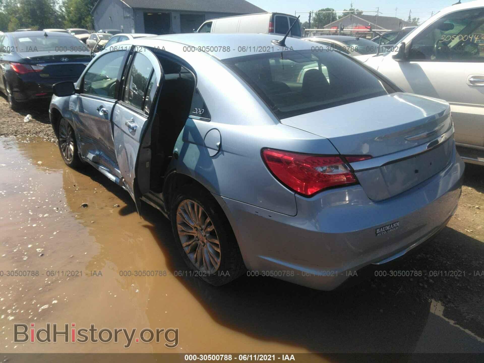 2012 CHRYSLER 200 - VIN: 1C3CCBCB5CN308533 - Photo 3