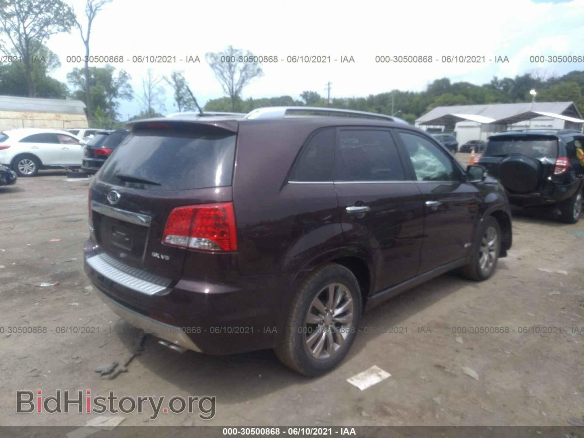2012 KIA SORENTO - VIN: 5XYKWDA21CG282033 - Фото 4