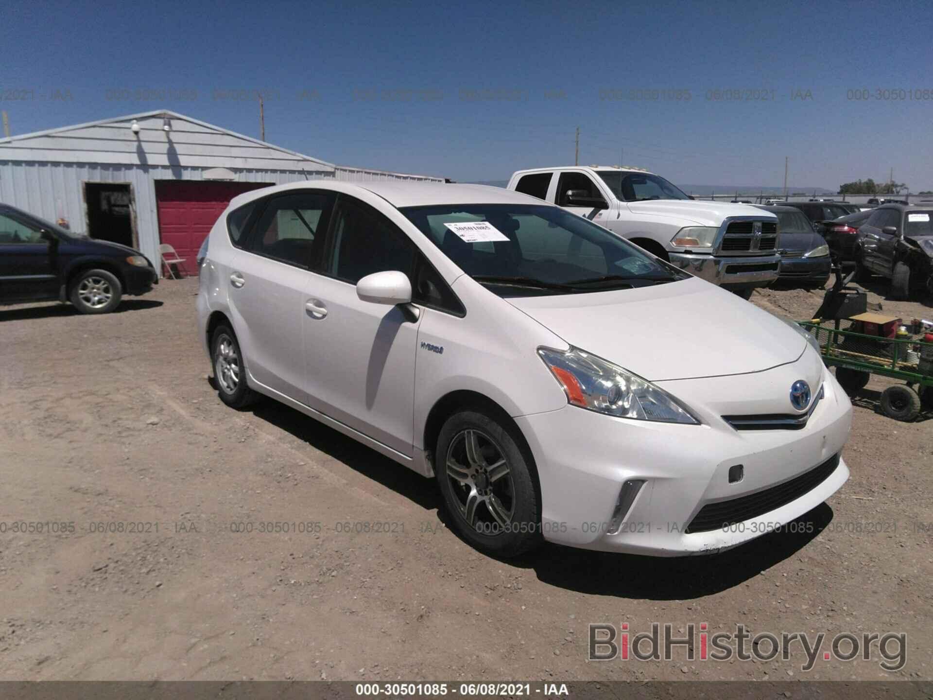 Photo JTDZN3EU2C3185032 - TOYOTA PRIUS V 2012