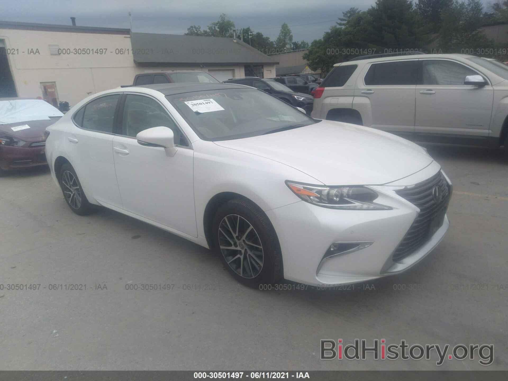 Photo 58ABK1GG1HU036610 - LEXUS ES 2017