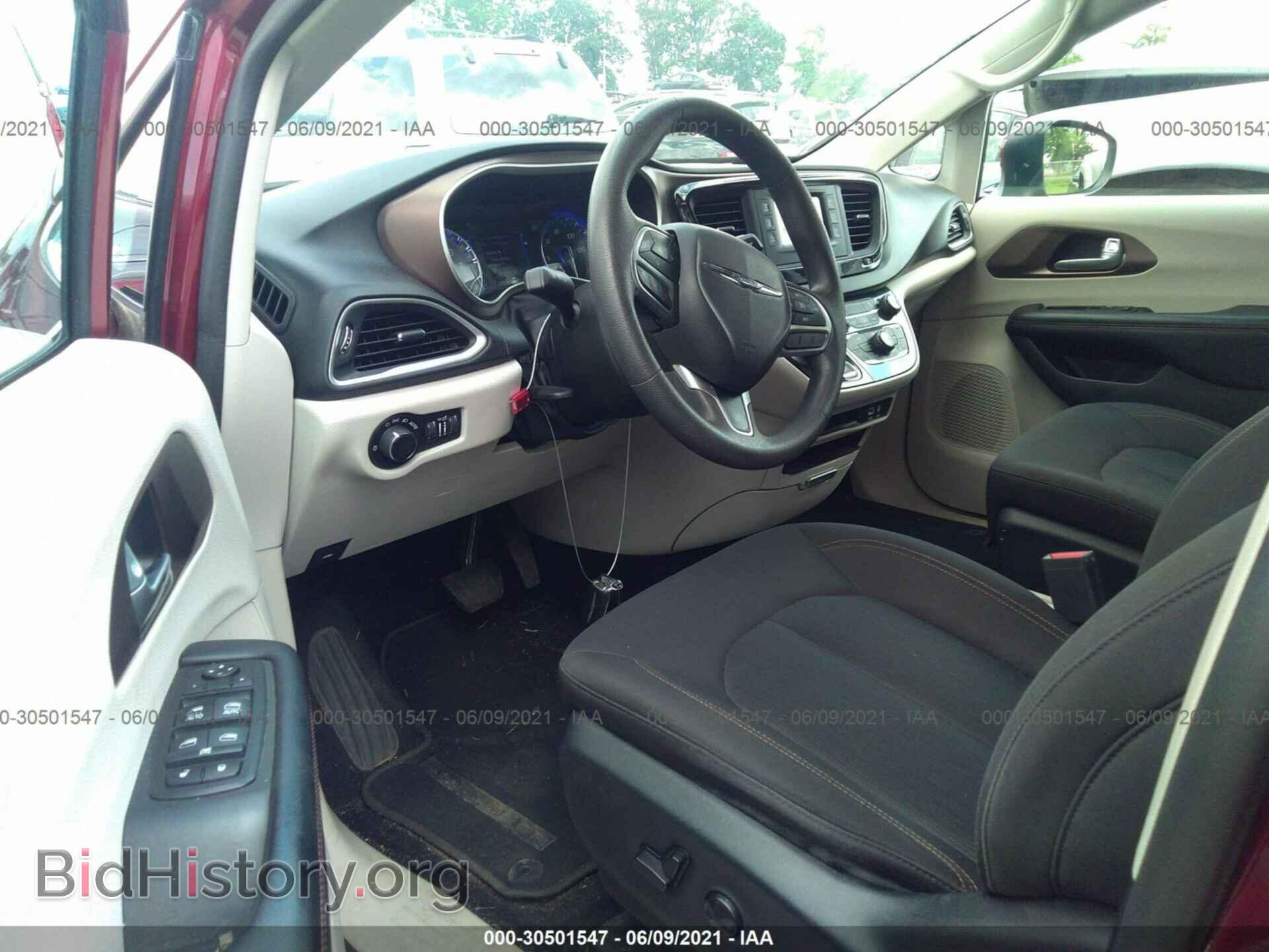 2017 CHRYSLER PACIFICA - VIN: 2C4RC1DG0HR658933 - Photo 5