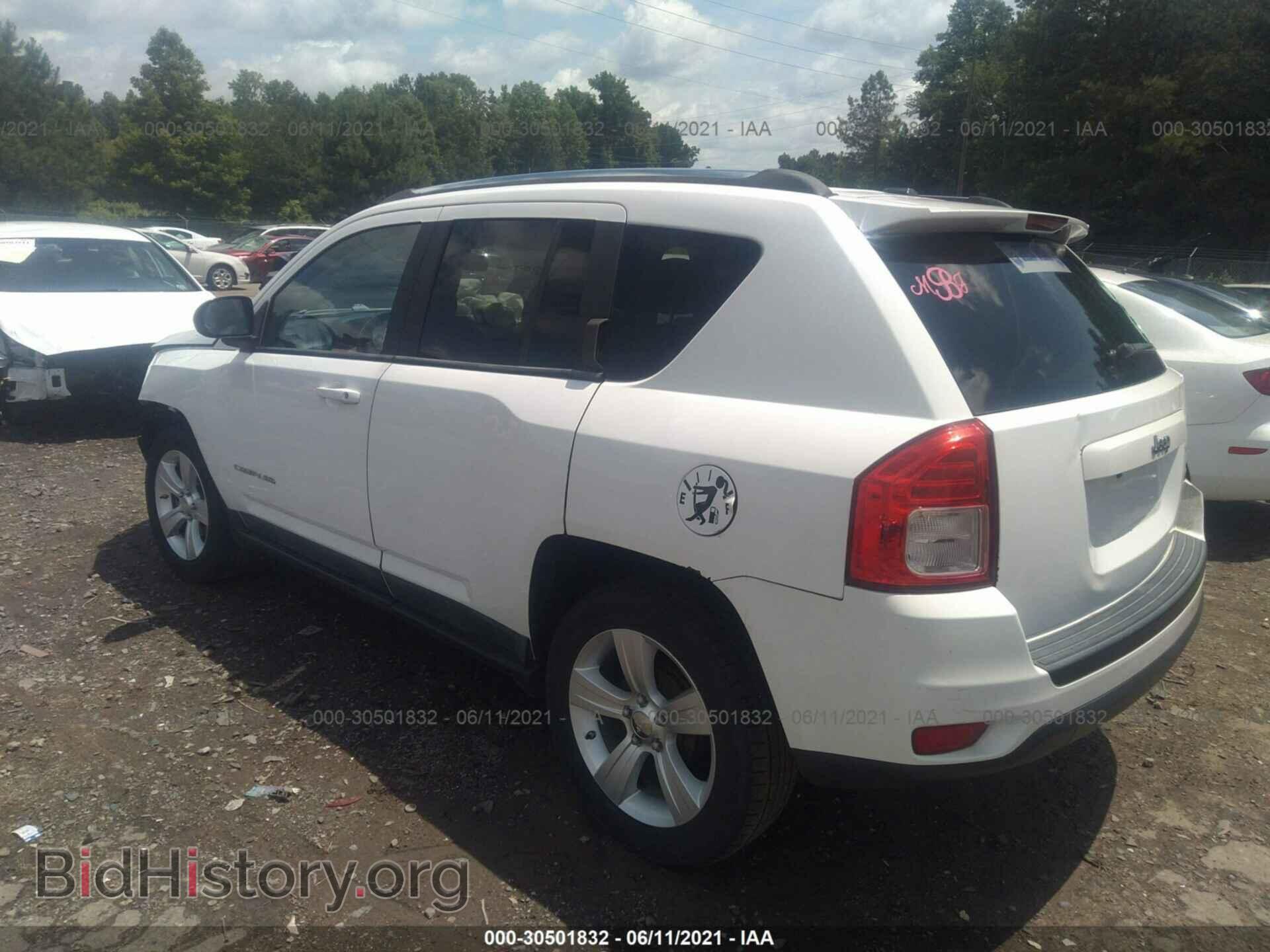 2011 JEEP COMPASS - VIN: 1J4NT1FB0BD239551 - Фото 3