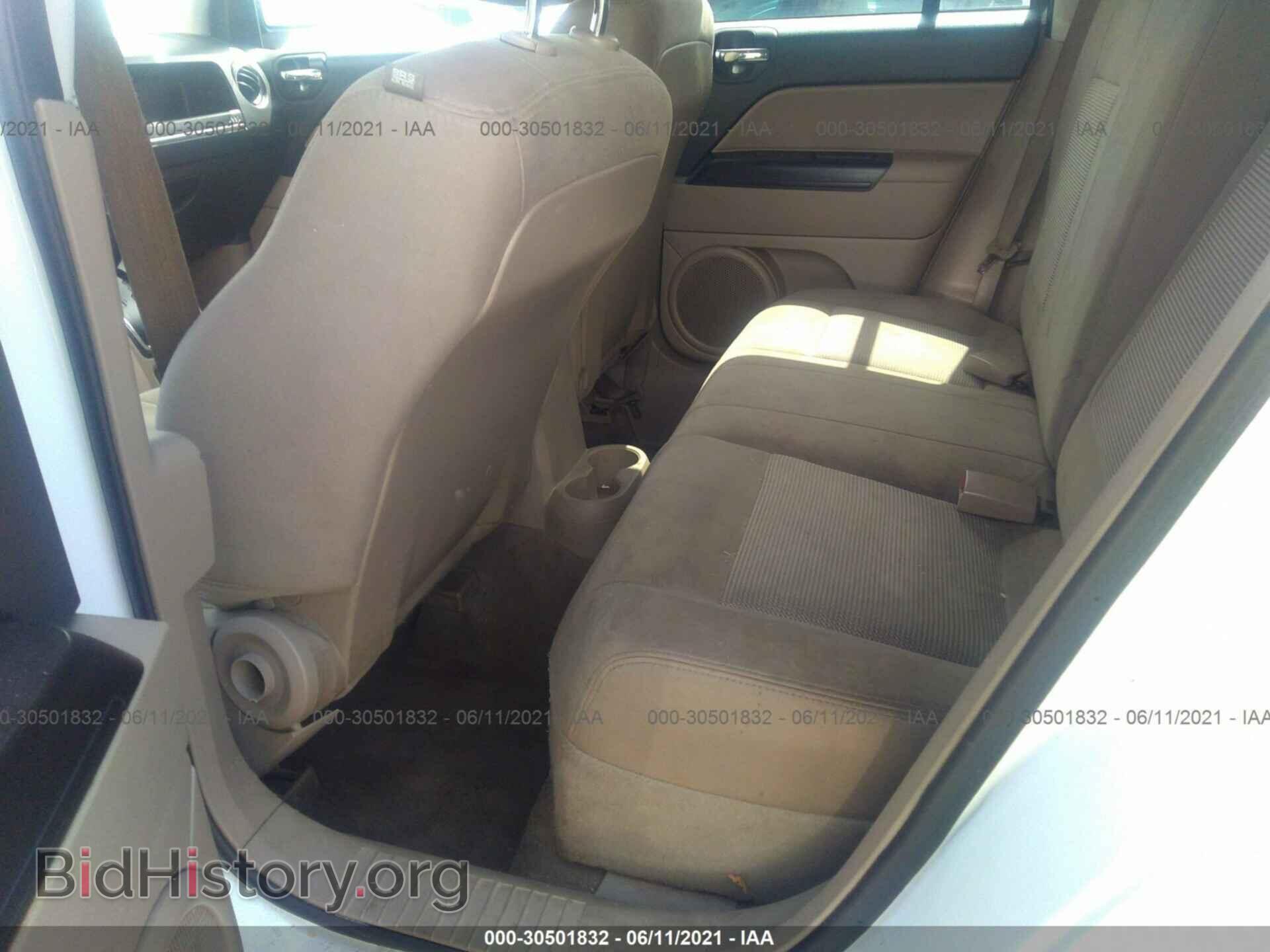2011 JEEP COMPASS - VIN: 1J4NT1FB0BD239551 - Фото 8