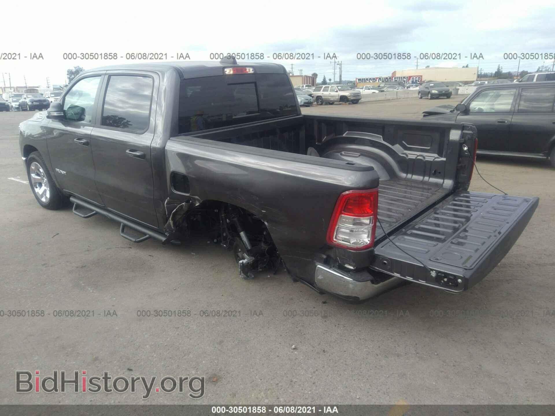 2021 RAM 1500 - VIN: 1C6RREFG2MN631802 - Photo 3
