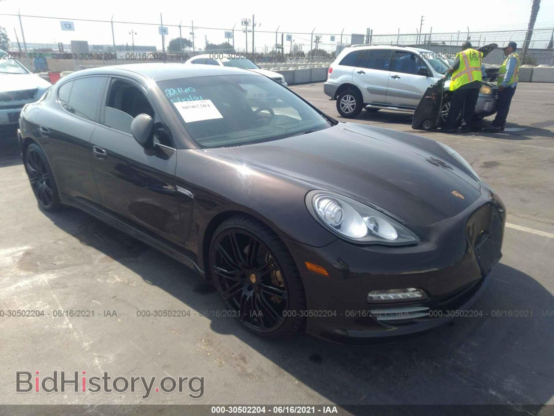 Фотография WP0AA2A76CL018742 - PORSCHE PANAMERA 2012