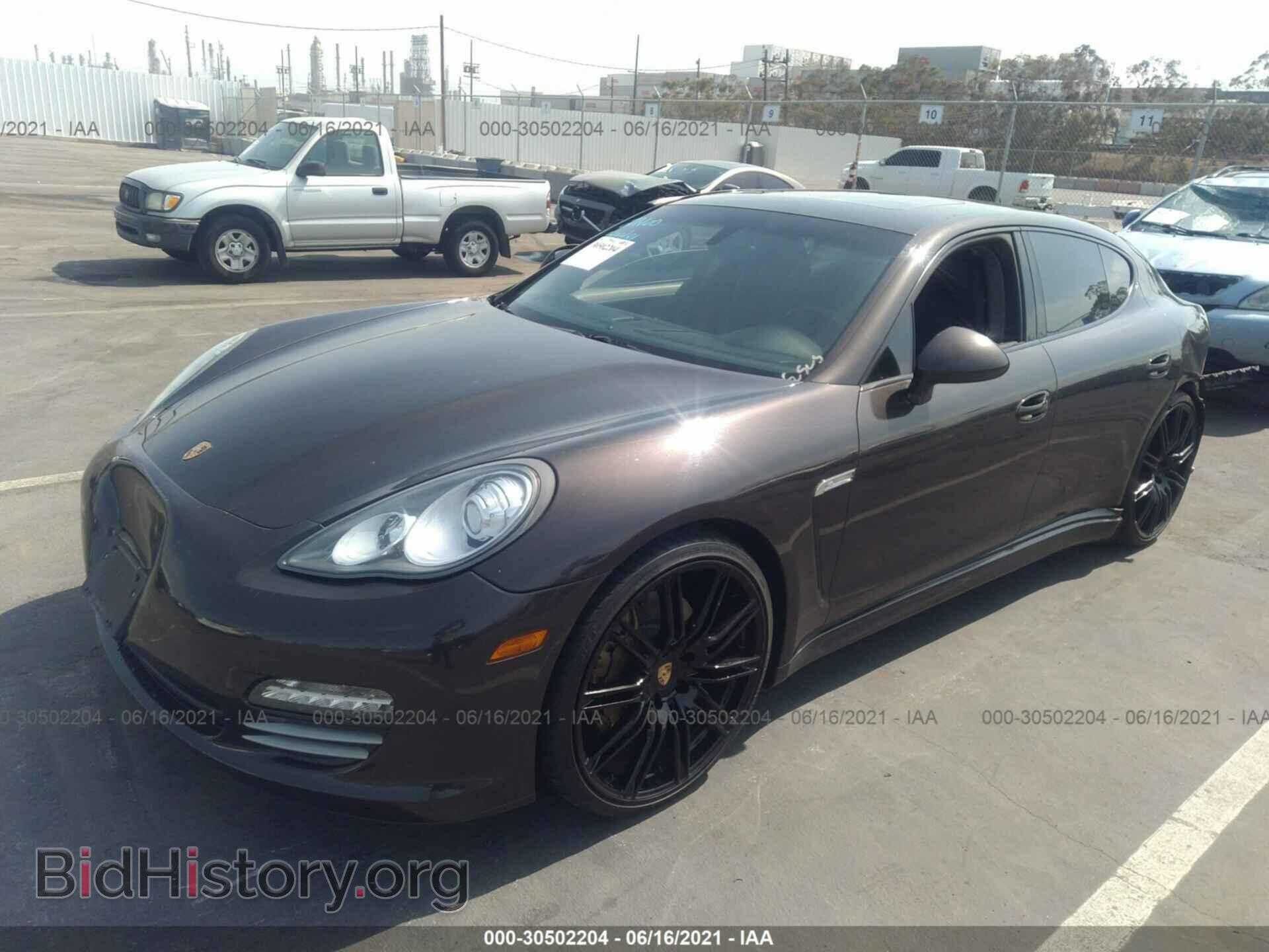 2012 PORSCHE PANAMERA - VIN: WP0AA2A76CL018742 - Фото 2
