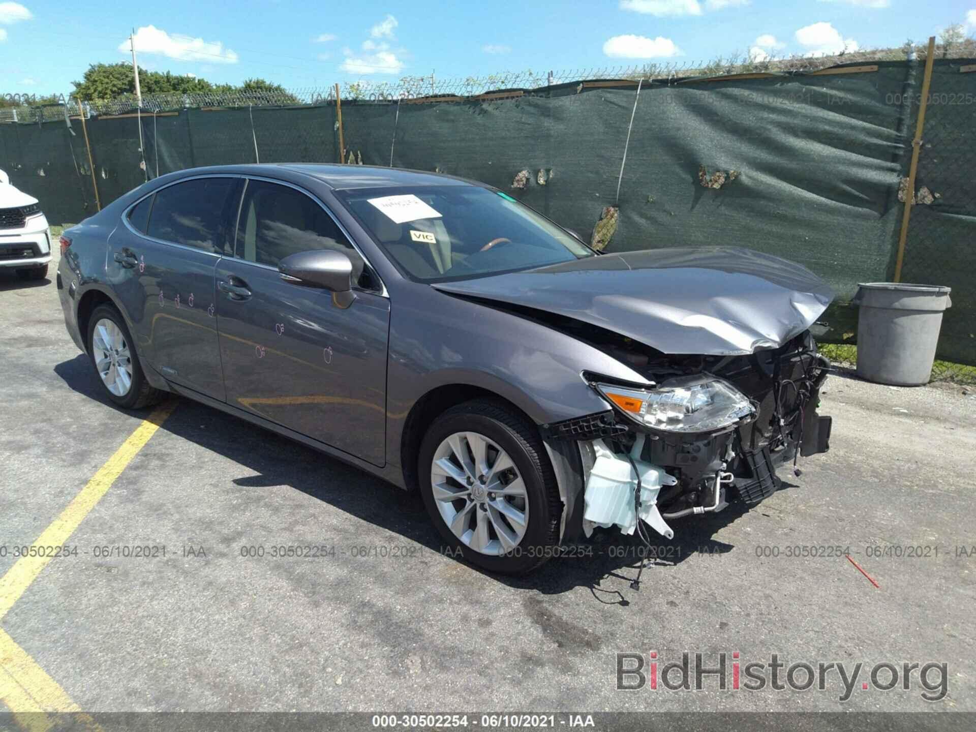 Photo JTHBW1GG1E2053008 - LEXUS ES 300H 2014