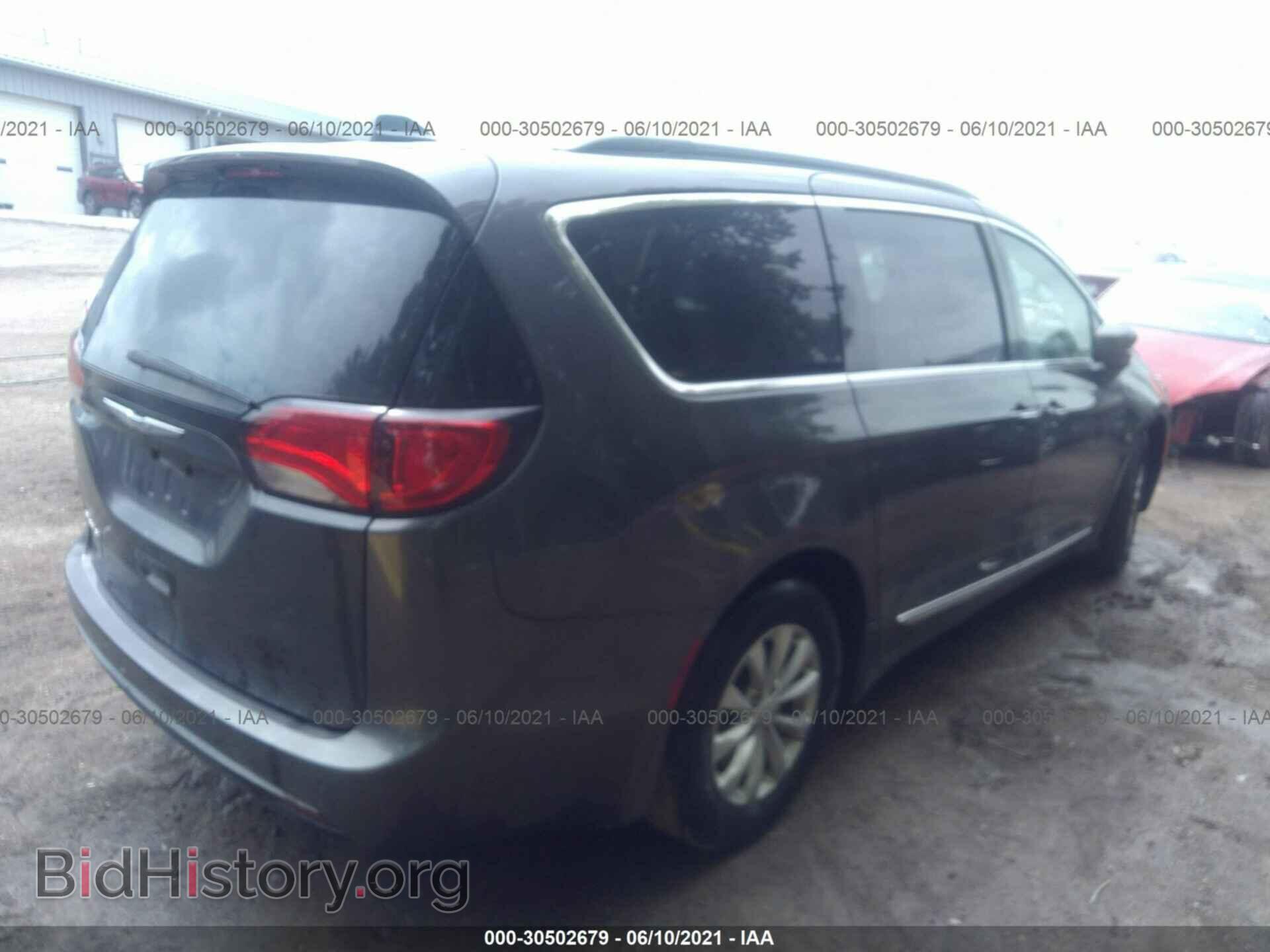 2017 CHRYSLER PACIFICA - VIN: 2C4RC1BG3HR504011 - Photo 4