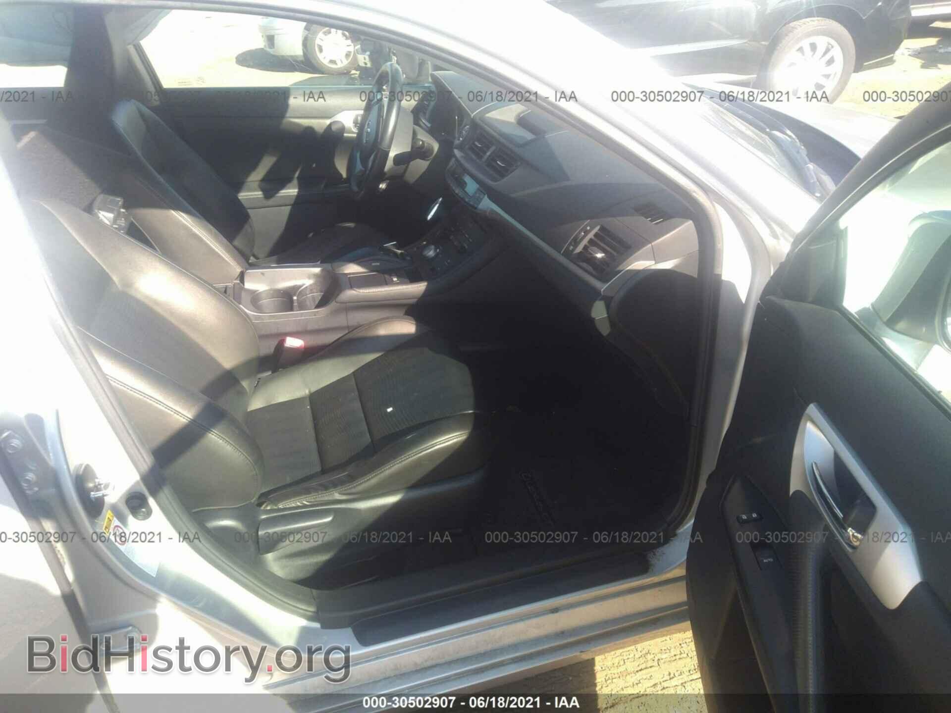 2011 LEXUS CT 200H - VIN: JTHKD5BH0B2002303 - Фото 5