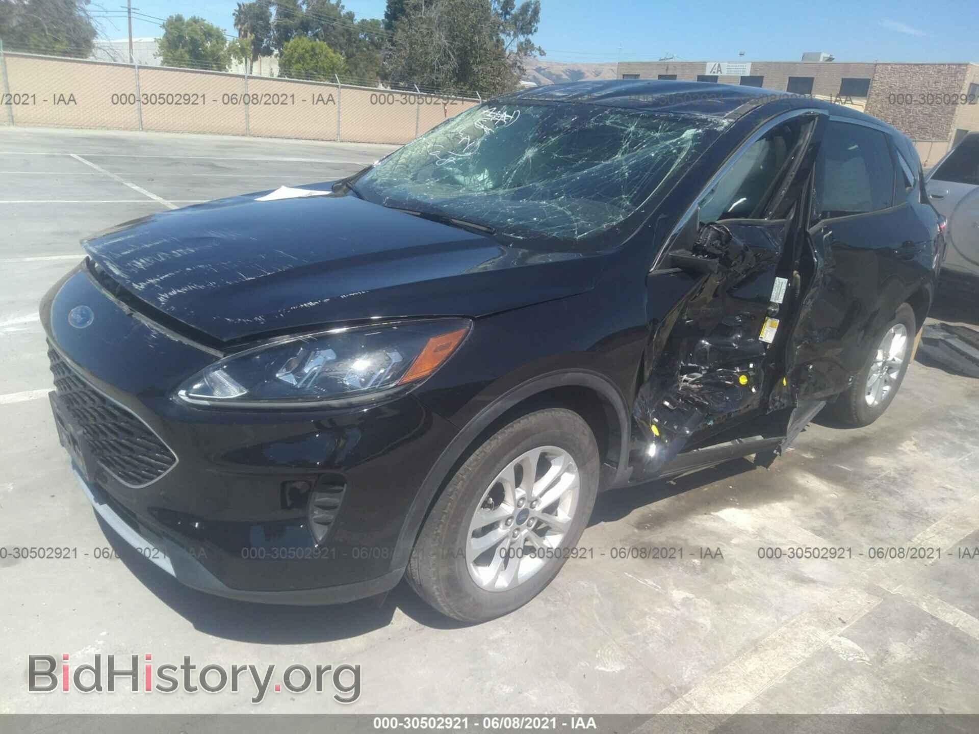 2020 FORD ESCAPE - VIN: 1FMCU0G62LUA57840 - Photo 2