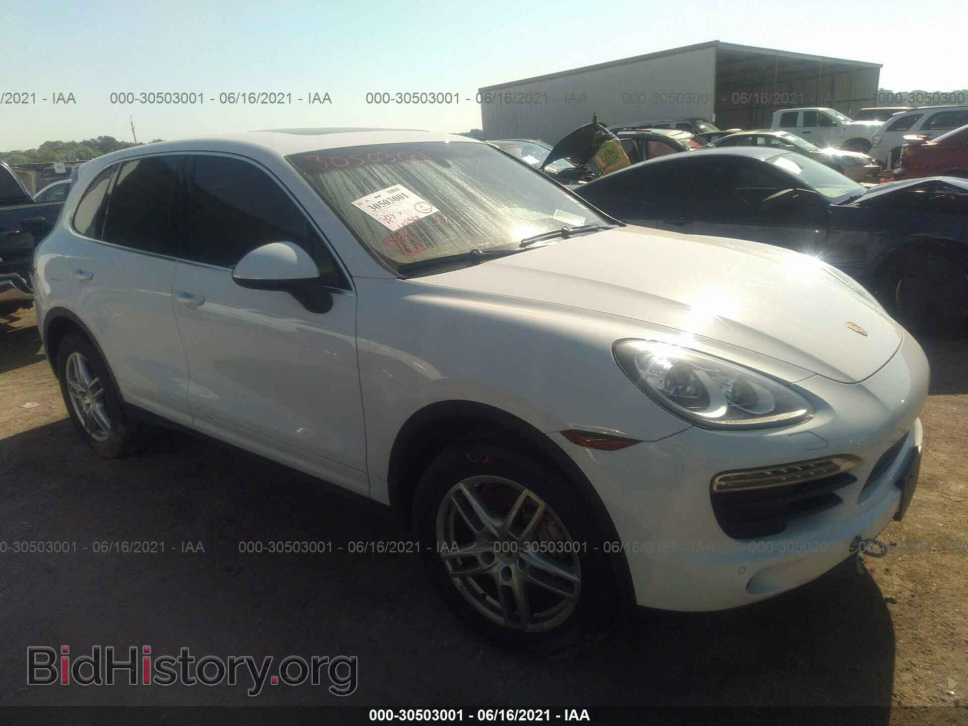 Фотография WP1AB2A20CLA49355 - PORSCHE CAYENNE 2012