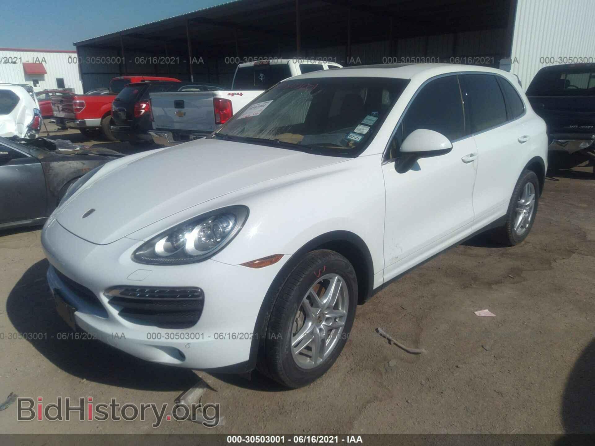 2012 PORSCHE CAYENNE - VIN: WP1AB2A20CLA49355 - Фото 2