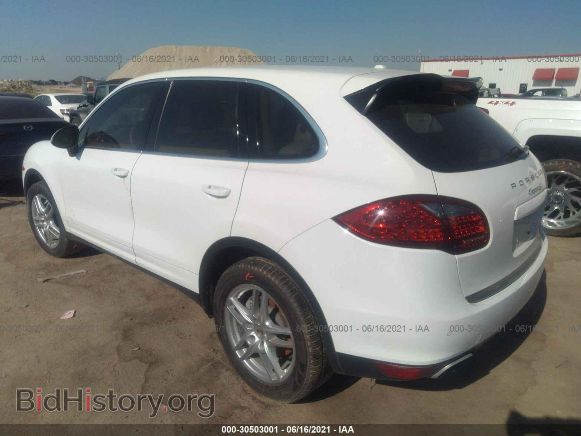 2012 PORSCHE CAYENNE - VIN: WP1AB2A20CLA49355 - Фото 3