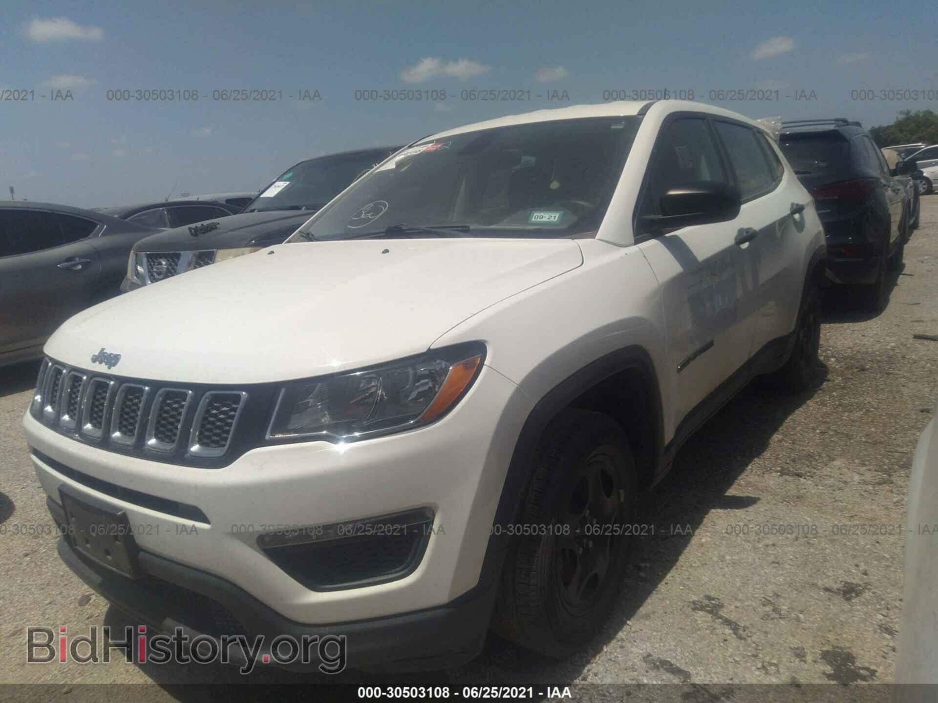2017 JEEP COMPASS - VIN: 3C4NJCAB1HT661054 - Фото 2