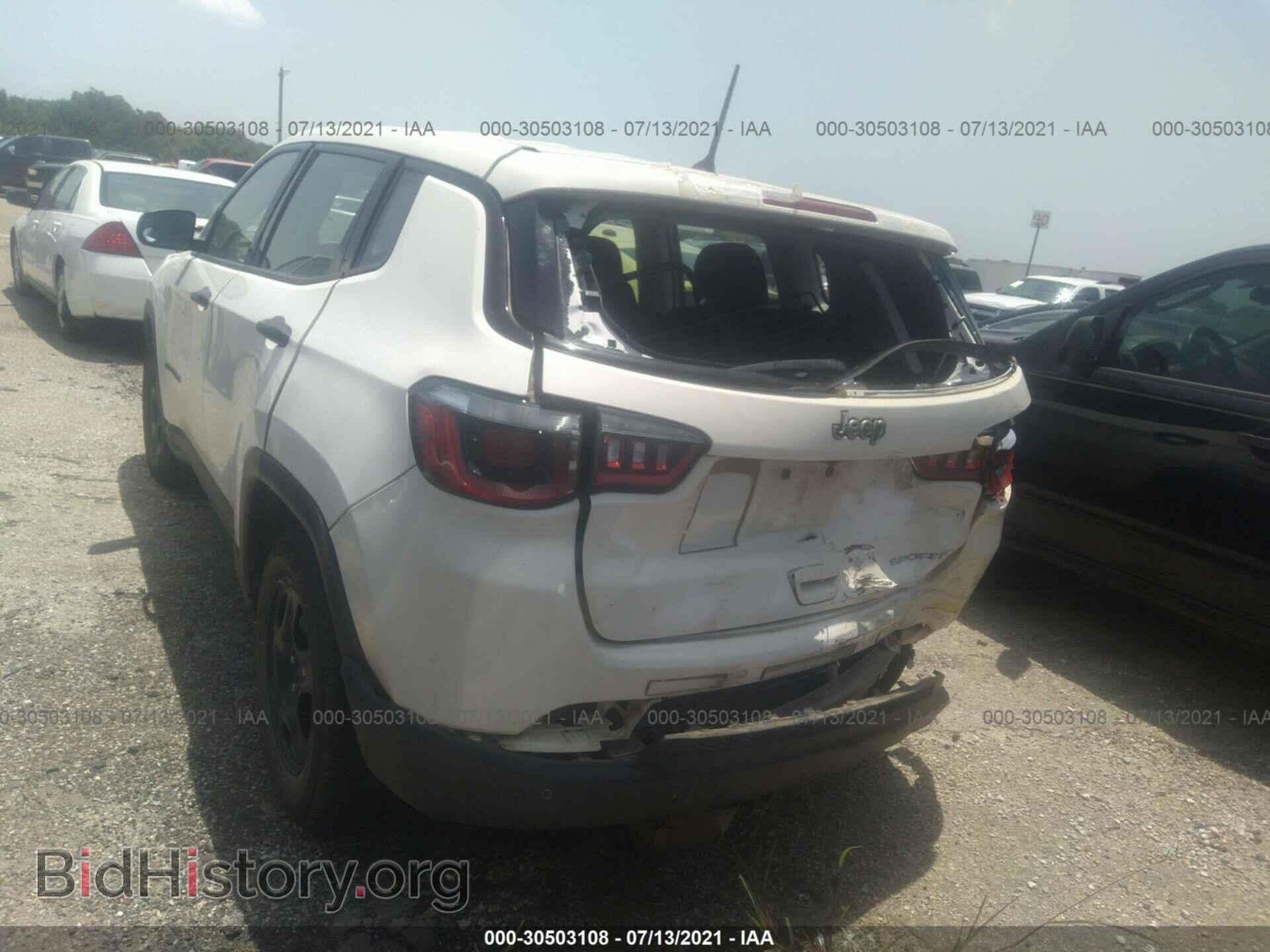 2017 JEEP COMPASS - VIN: 3C4NJCAB1HT661054 - Фото 3