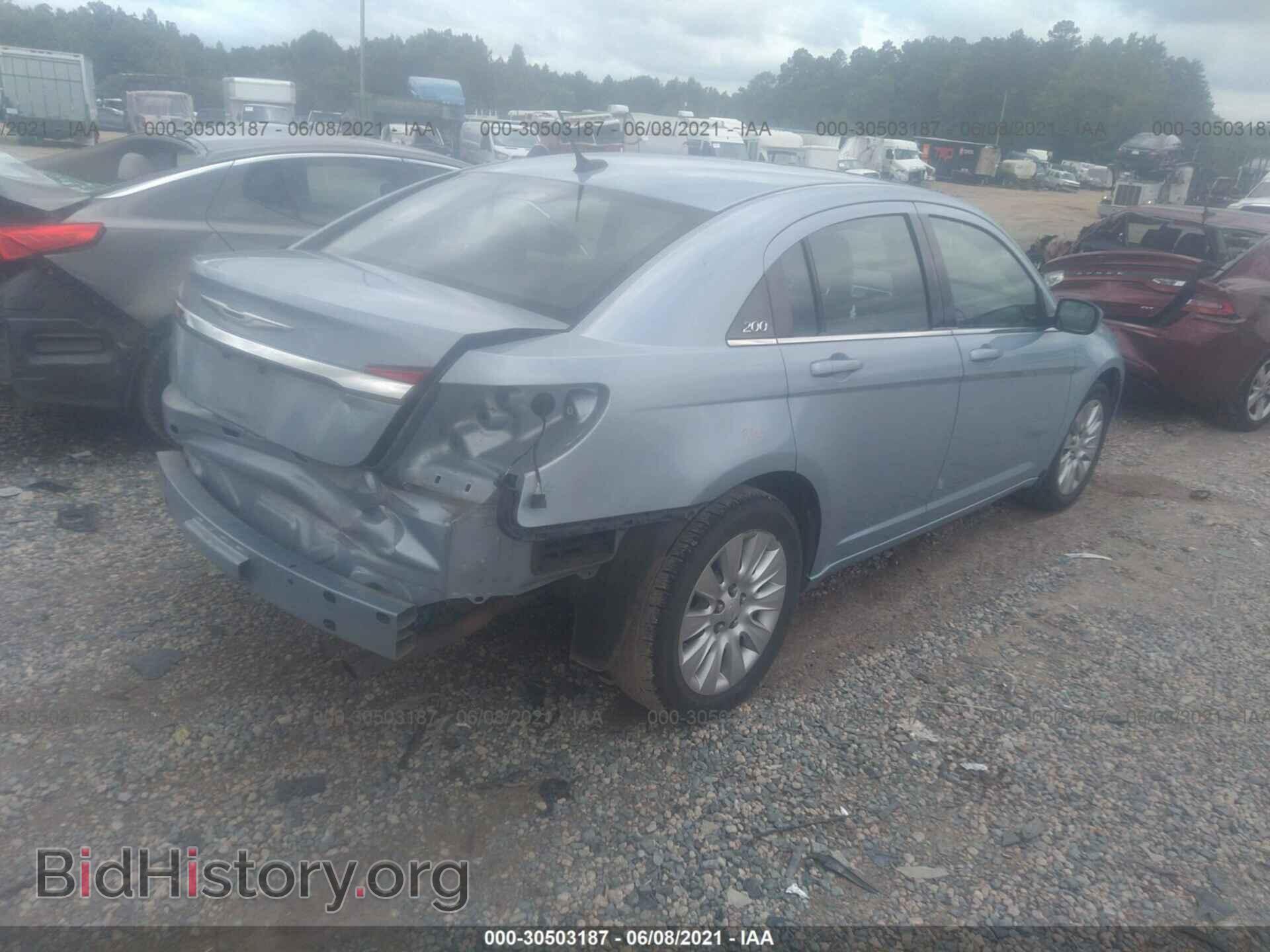 2014 CHRYSLER 200 - VIN: 1C3CCBABXEN213942 - Фото 4