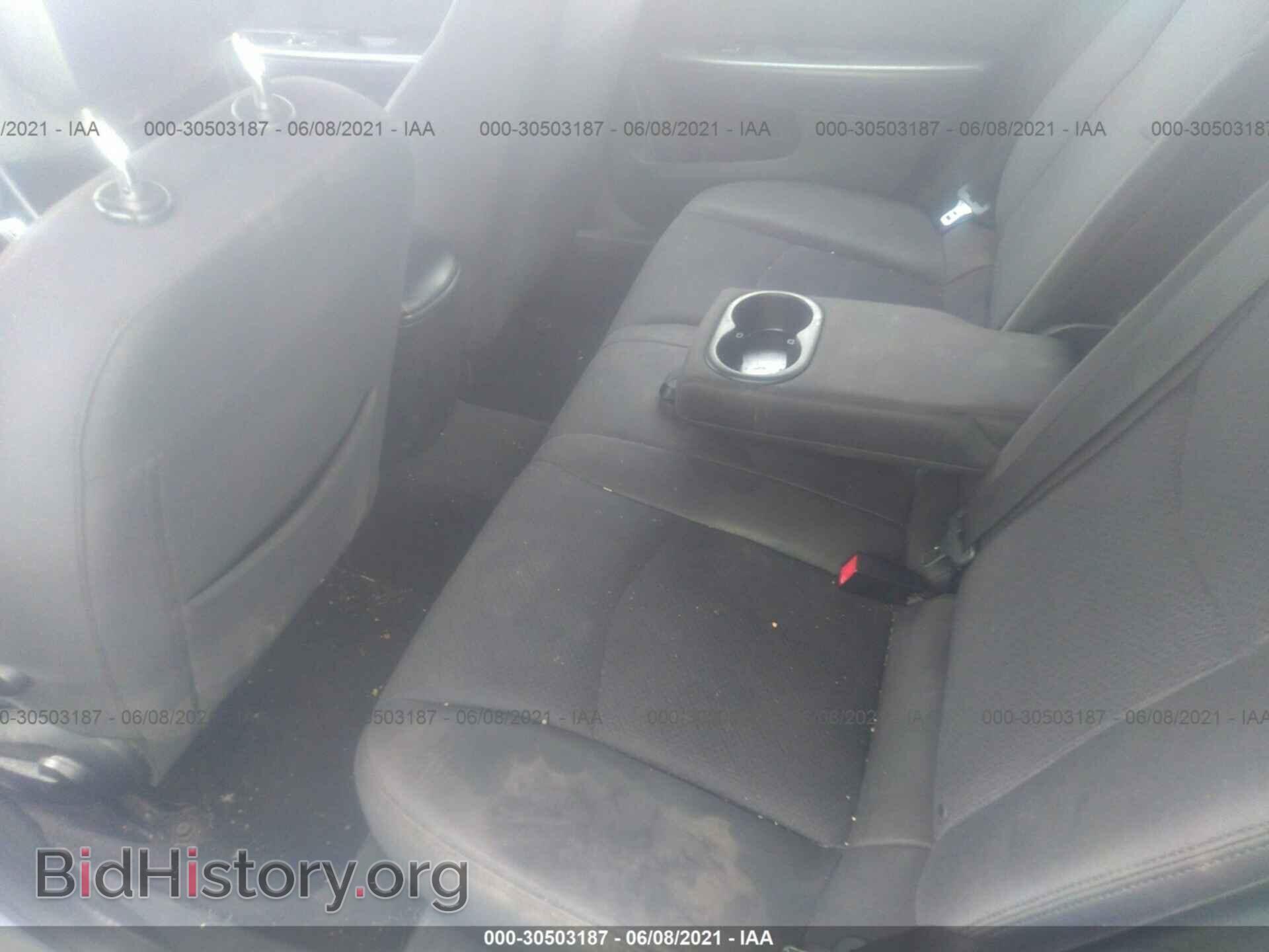 2014 CHRYSLER 200 - VIN: 1C3CCBABXEN213942 - Фото 8