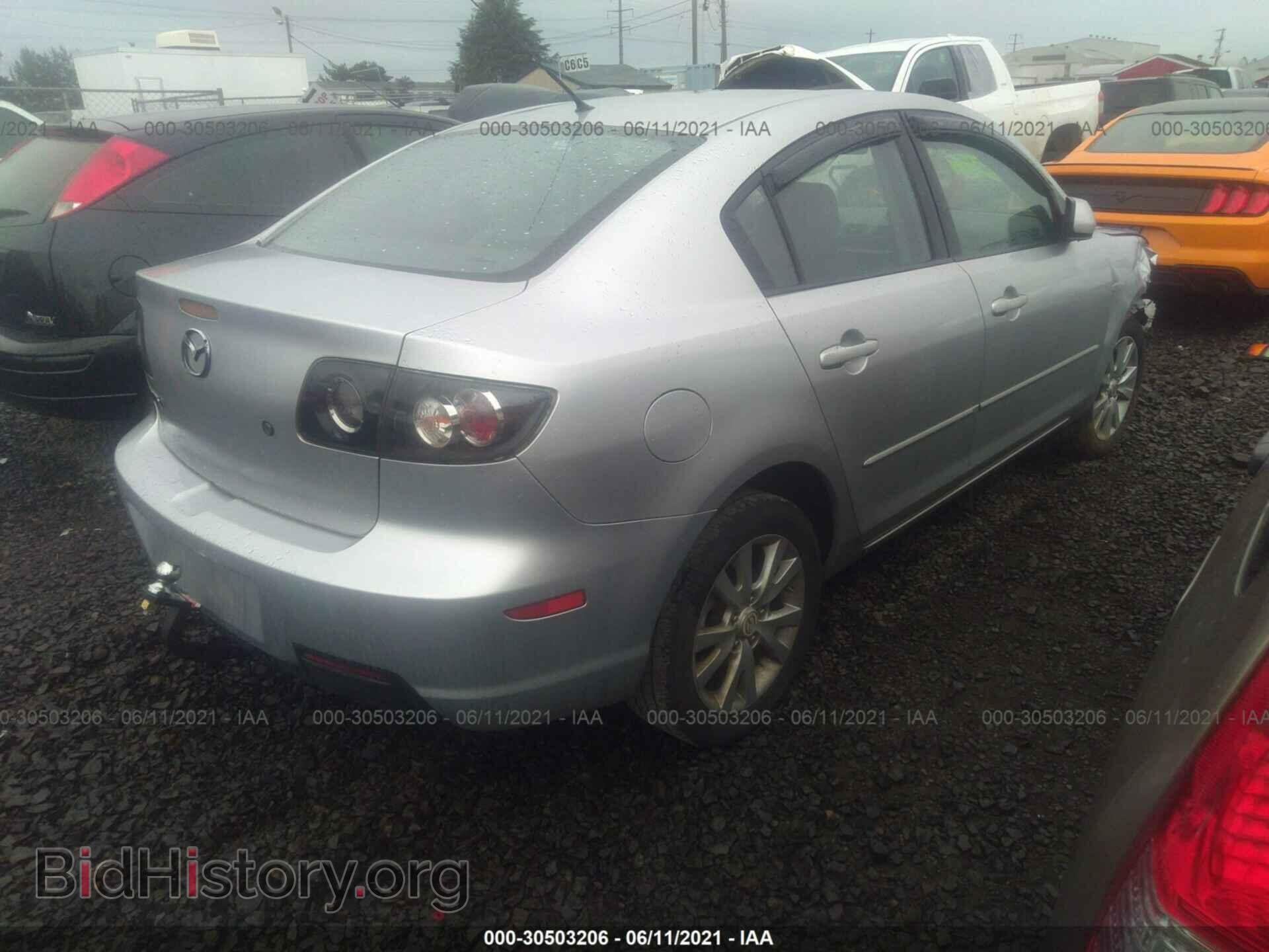 2007 MAZDA MAZDA3 - VIN: JM1BK12F671674054 - Фото 4