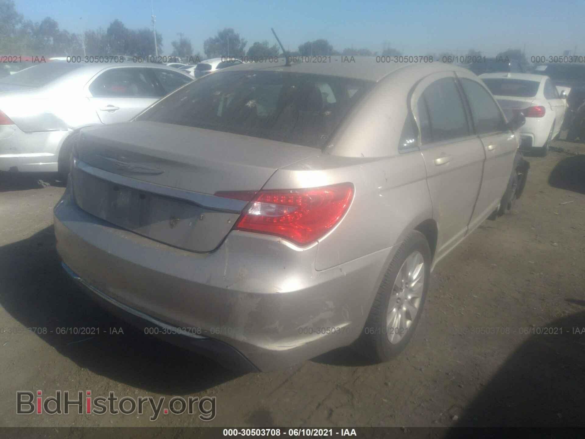 2014 CHRYSLER 200 - VIN: 1C3CCBAB1EN145207 - Фото 4