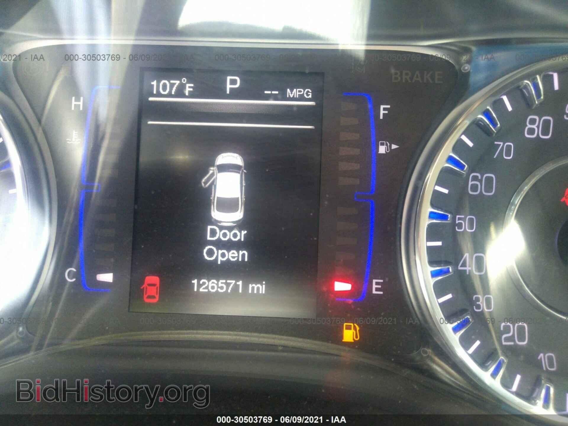 2016 CHRYSLER 200 - VIN: 1C3CCCAB4GN110959 - Фото 7