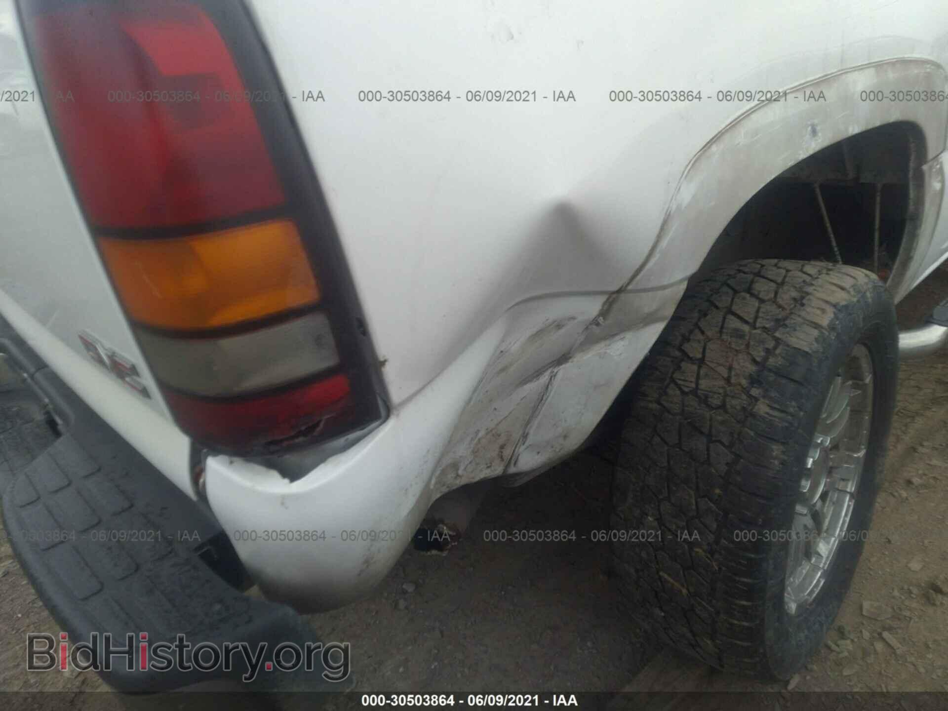 2006 GMC SIERRA 2500HD - VIN: 1GTHK23D16F205677 - Фото 6