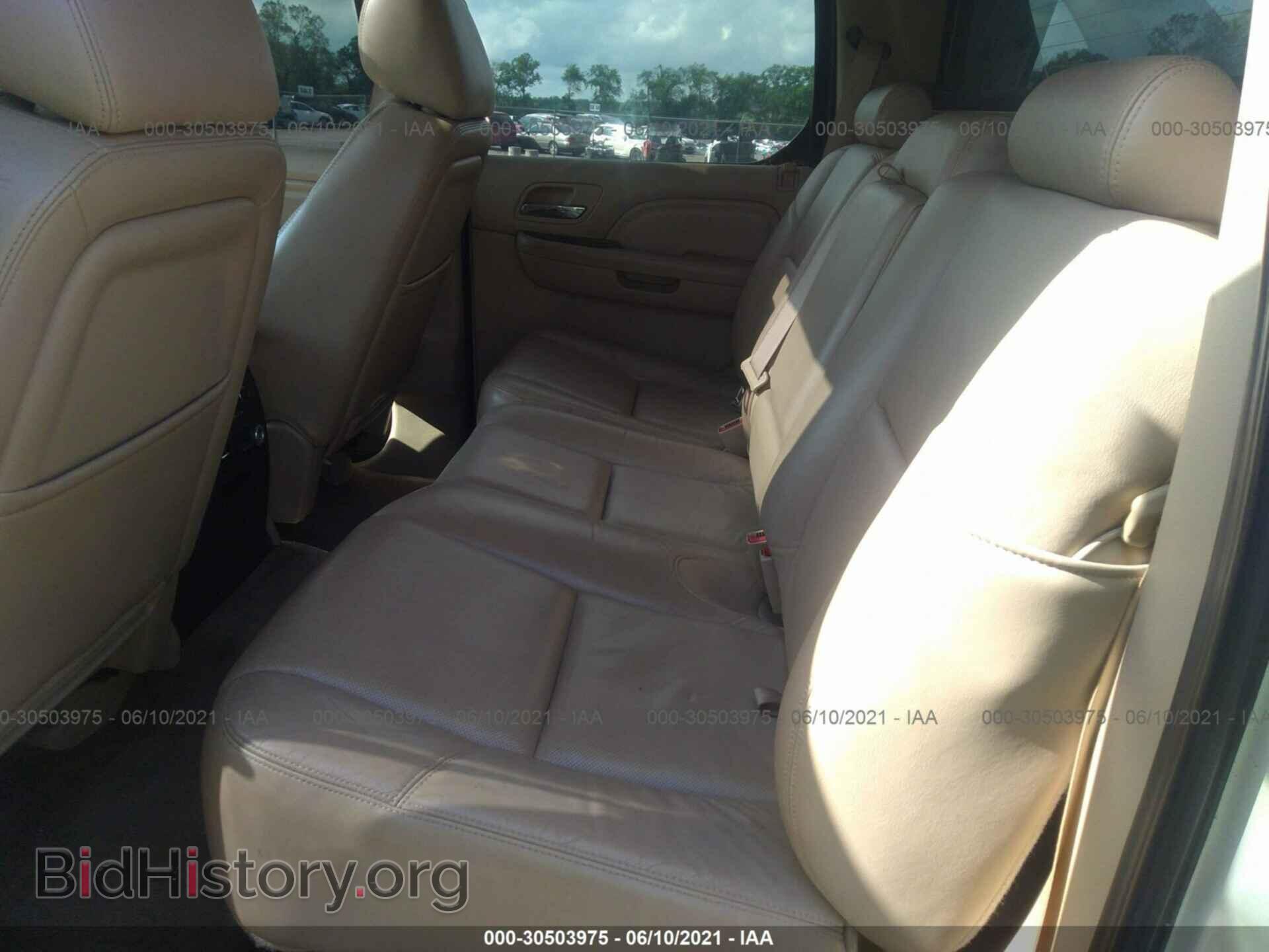 2011 CADILLAC ESCALADE EXT - VIN: 3GYT4MEF8BG125441 - Фото 8