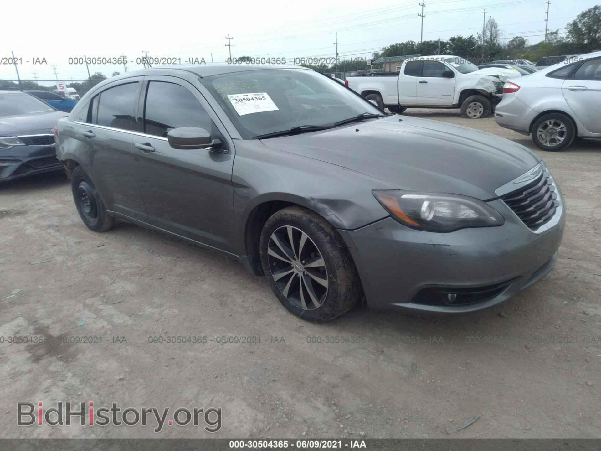 Фотография 1C3CCBBB2DN578676 - CHRYSLER 200 2013