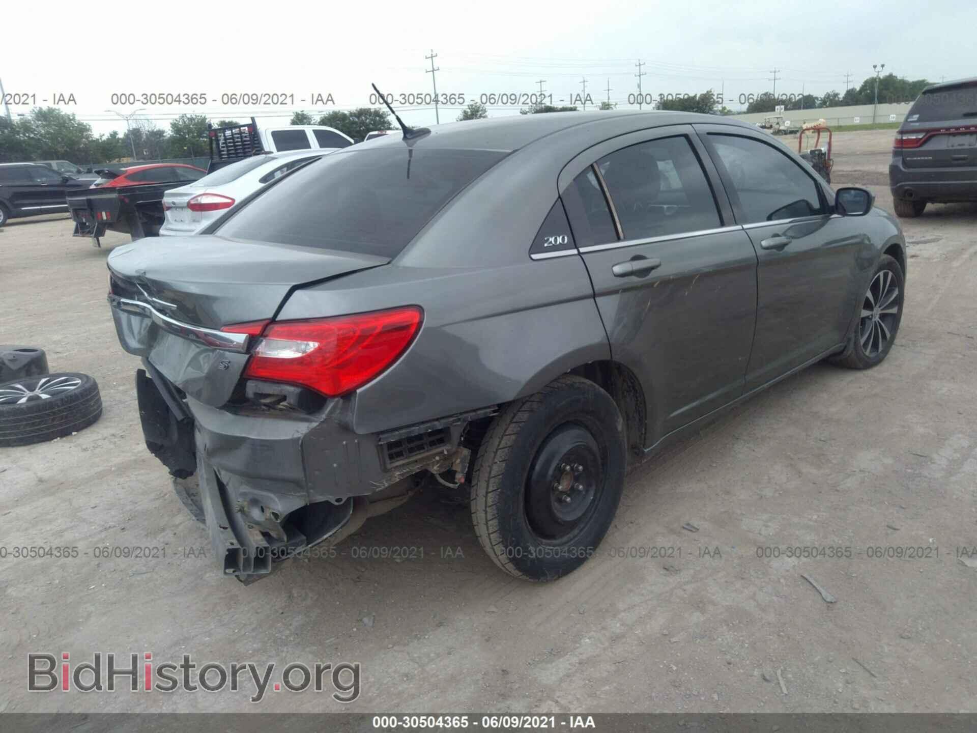 2013 CHRYSLER 200 - VIN: 1C3CCBBB2DN578676 - Photo 4