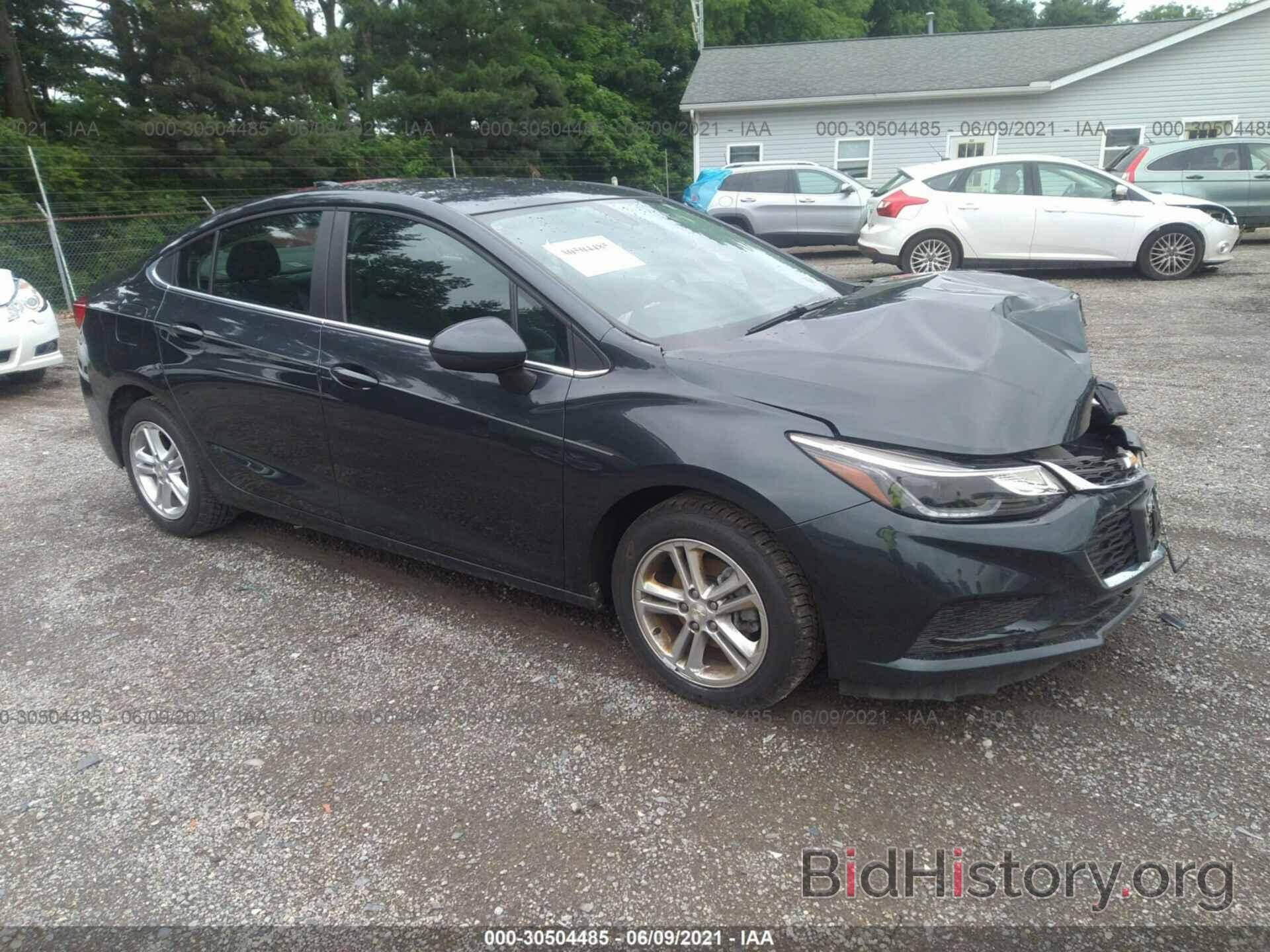 Photo 1G1BE5SM7J7124582 - CHEVROLET CRUZE 2018