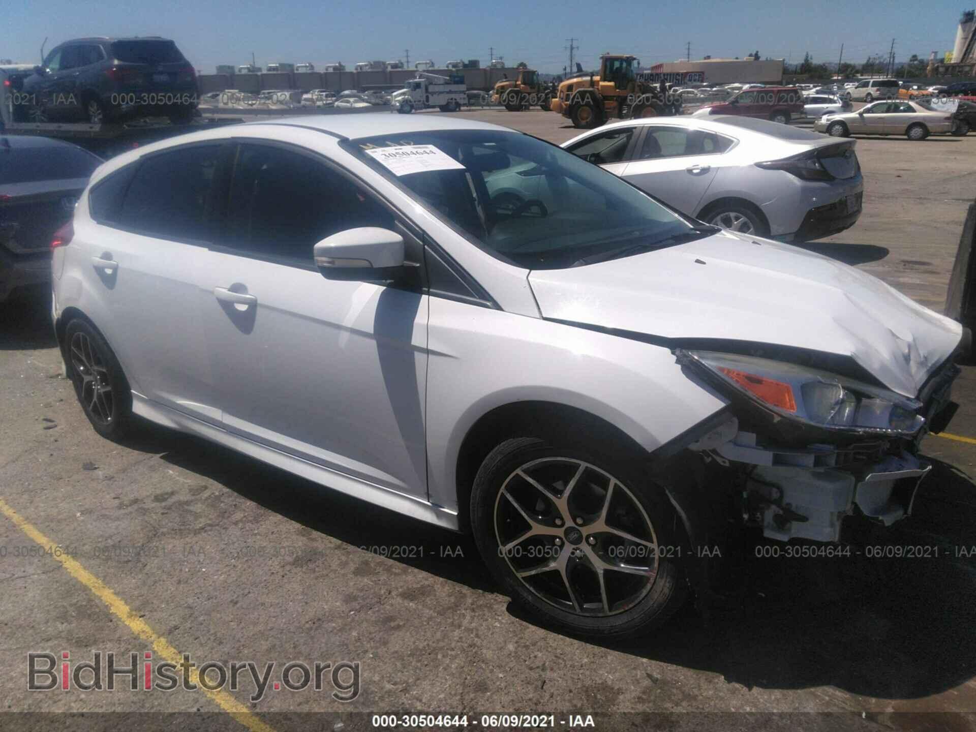 Фотография 1FADP3K22GL391809 - FORD FOCUS 2016