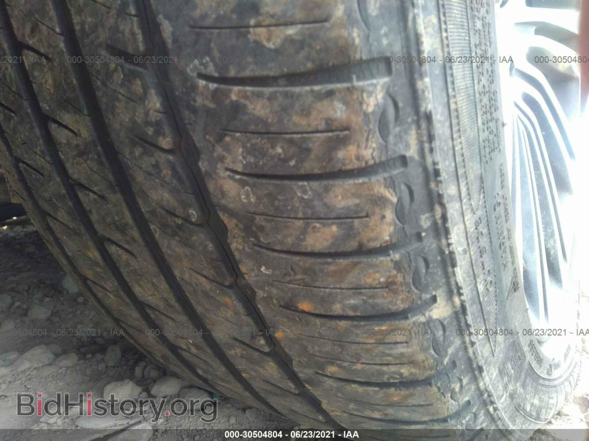 2012 CHRYSLER 300 - VIN: 2C3CCABG3CH313102 - Фото 14