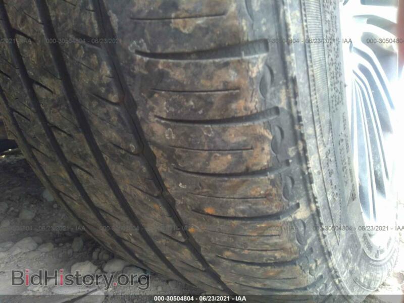 2012 Chrysler 300 (VIN 2C3CCABG3CH313102) — photo 14 of 15