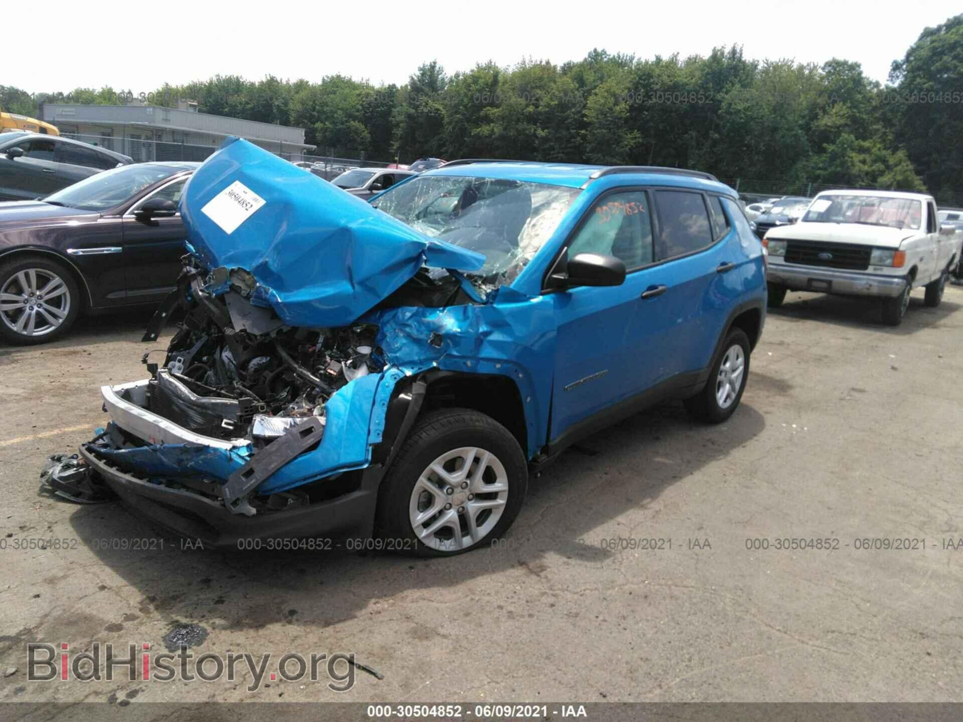 2018 JEEP COMPASS - VIN: 3C4NJDAB7JT252309 - Фото 2