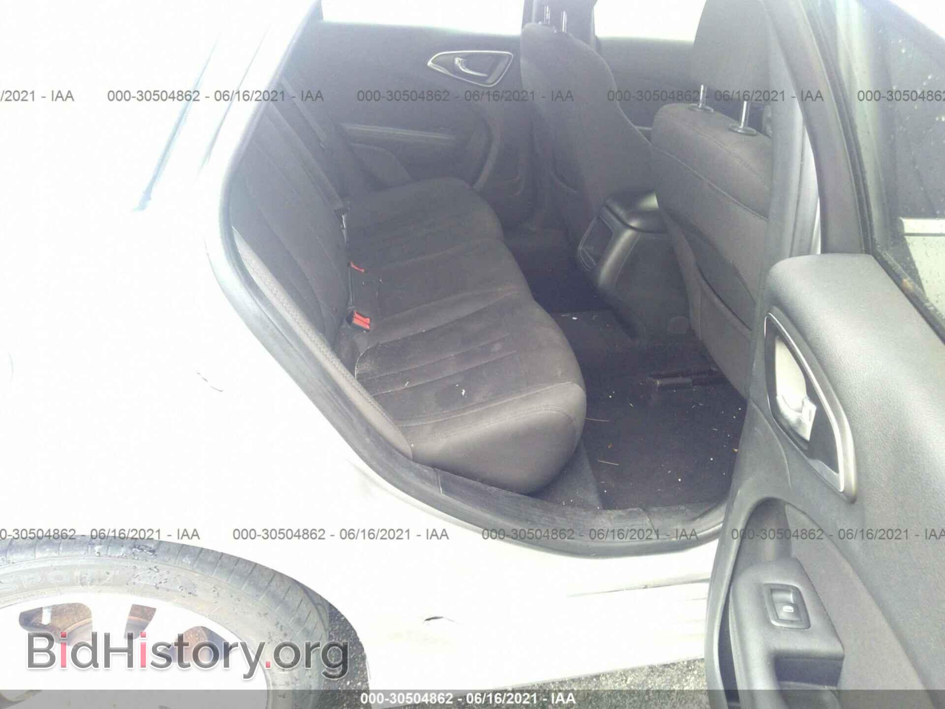 2016 CHRYSLER 200 - VIN: 1C3CCCAB8GN140711 - Фото 8