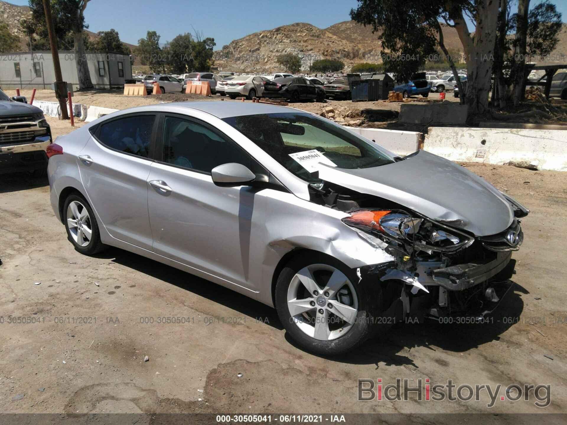 Photo KMHDH4AE7DU676922 - HYUNDAI ELANTRA 2013