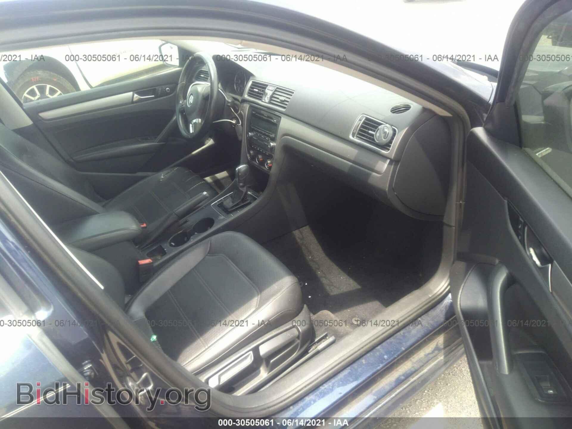 2015 VOLKSWAGEN PASSAT - VIN: 1VWAS7A30FC002996 - Фото 5