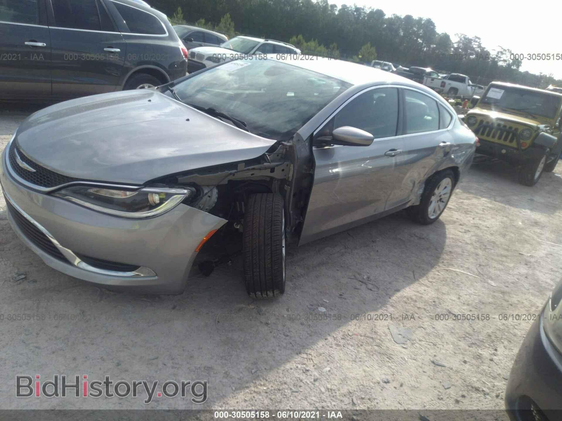 2017 CHRYSLER 200 - VIN: 1C3CCCAB6HN504447 - Фото 2
