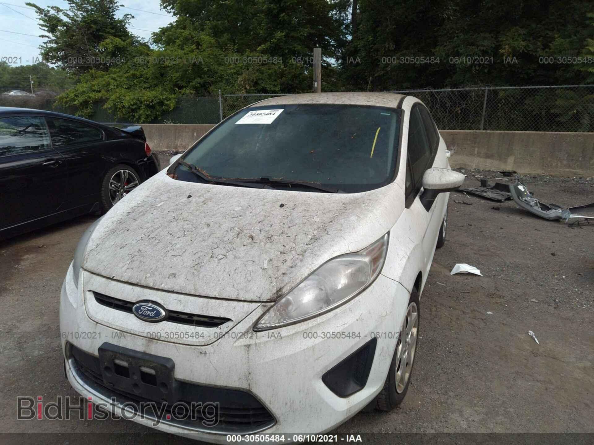 2011 FORD FIESTA - VIN: 3FADP4EJ5BM153629 - Фото 2